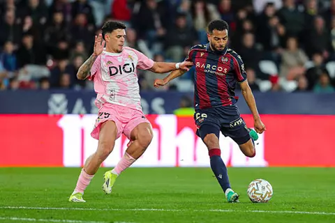 ريال أوفييدو يخسر أمام ليفانتي بمشاركة هيثم حسن.. وأوساسونا يهزم جيرونا